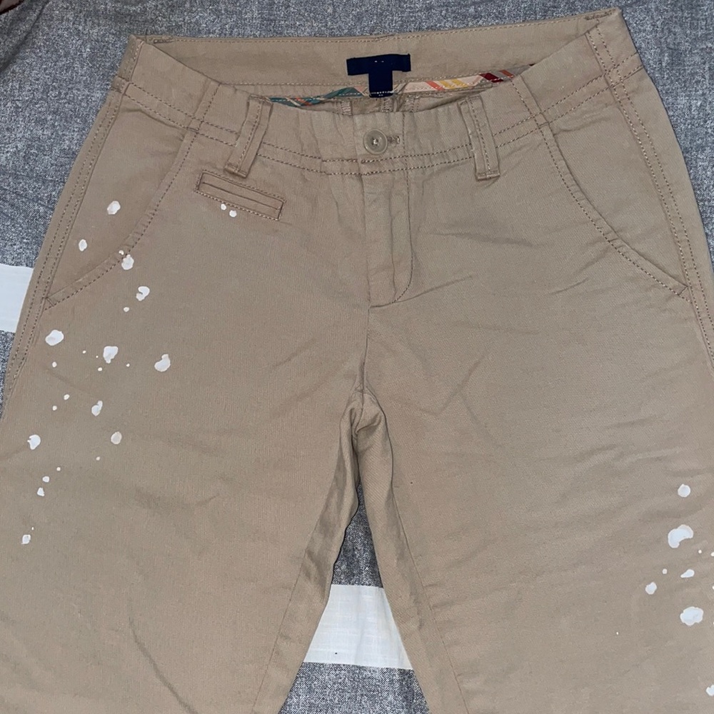 KHAKI PANTS (0)
